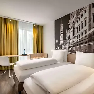Hotel Super 8 By Wyndham