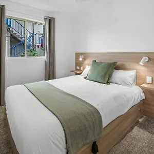 https://seabreeze-apartments.queenslandhotels.net